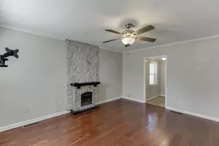 698 Melinda Dr, Winder, GA 30680 - Photo 7