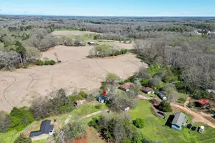 698 Melinda Dr, Winder, GA 30680 - Photo 37