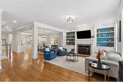 4807 Fairmont Way, Roswell, GA 30075 - Photo 3