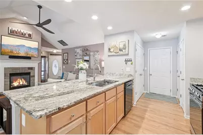 35 Belltree Circle, Newnan, GA 30265 - Photo 5