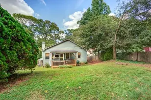 141 Spruell Springs Rd, Atlanta, GA 30342 - Photo 17