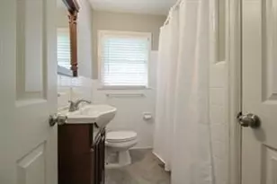 2677 Clairmont Road NE, Atlanta, GA 30329 - Photo 9