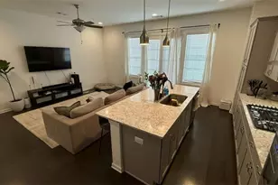 6608 NE Sterling Dr NE, Atlanta, GA 30328 - Photo 9