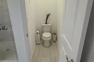 6608 NE Sterling Dr NE, Atlanta, GA 30328 - Photo 23