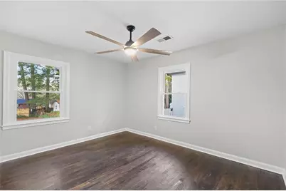 2533 Plantation Drive, East Point, GA 30344 - Photo 19