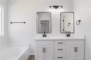 1215 Branchhill Cir, Alpharetta, GA 30004 - Photo 17