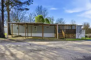 5973 Lights Ferry Rd, Flowery Branch, GA 30542 - Photo 1