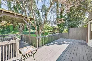 1763 Hearth Stone Circle, Lawrenceville, GA 30043 - Photo 31