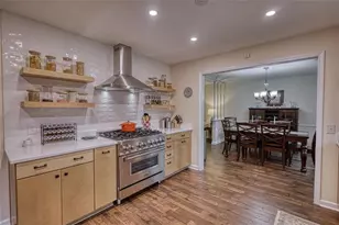 832 Sweet Briar Ln SE, Conyers, GA 30094 - Photo 11