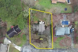 832 Sweet Briar Ln SE, Conyers, GA 30094 - Photo 5