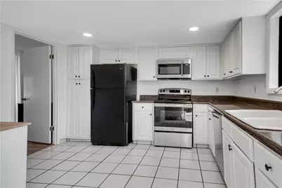 5360 Willow Point Parkway, Marietta, GA 30068 - Photo 11