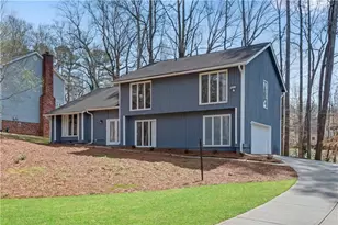 5360 Willow Point Pkwy, Marietta, GA 30068 - Photo 1