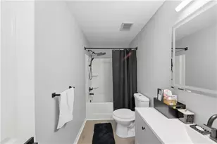 2166 Braxton Road SW, Atlanta, GA 30331 - Photo 17