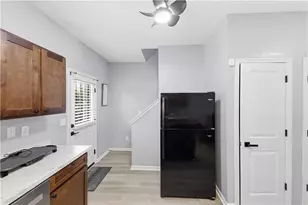 2166 Braxton Road SW, Atlanta, GA 30331 - Photo 7