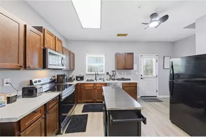 2166 Braxton Road SW, Atlanta, GA 30331 - Photo 5