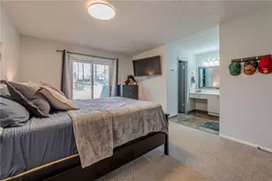 901 Summit N Dr NE, Atlanta, GA 30324 - Photo 19