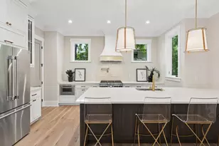3513 Kingsboro Rd, Atlanta, GA 30326 - Photo 9