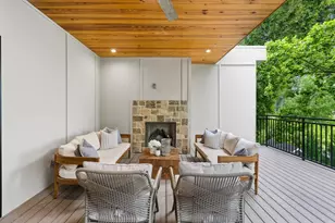 3513 Kingsboro Rd, Atlanta, GA 30326 - Photo 29