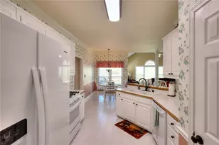 1951 Harvest Way, Loganville, GA 30052 - Photo 7