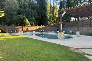 4548 Duncan Dr, Sugar Hill, GA 30518 - Photo 121