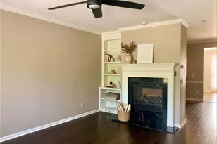 6295 Shelburne Park Ln, Mableton, GA 30126 - Photo 3