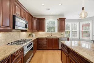 2965 Saddlebrook Glen Dr, Cumming, GA 30041 - Photo 9