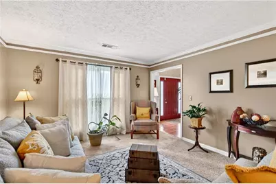 559 Wynbrooke Parkway, Stone Mountain, GA 30087 - Photo 7