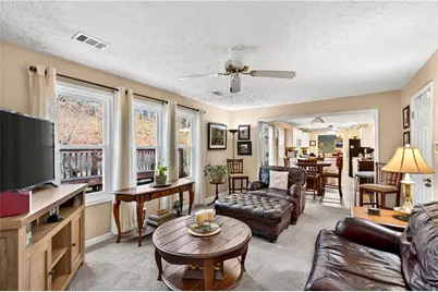 559 Wynbrooke Parkway, Stone Mountain, GA 30087 - Photo 19