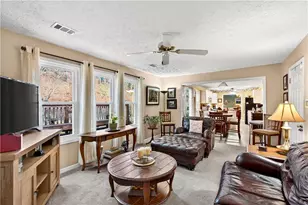 559 Wynbrooke Pkwy, Stone Mountain, GA 30087 - Photo 19