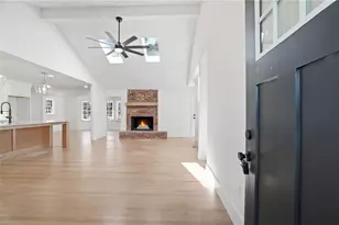 71 Cecil Dr, Marietta, GA 30068 - Photo 3