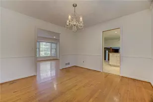 1959 Queens Way, Atlanta, GA 30341 - Photo 17