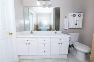 705 Allens Landing Dr, Lawrenceville, GA 30045 - Photo 13