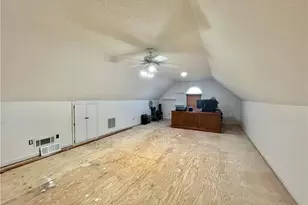 2660 Sandy Creek Cir, Loganville, GA 30052 - Photo 23