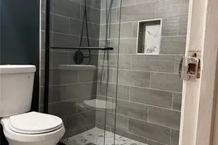 4500 Shannon Blvd, Union City, GA 30291 - Photo 13