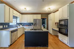 2825 Bordeaux Blvd, Cumming, GA 30041 - Photo 9