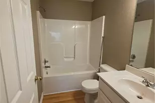 7067 Brookview Cir, Riverdale, GA 30274 - Photo 15