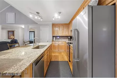 6117 Misty Valley Drive SE, Acworth, GA 30102 - Photo 13