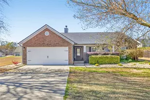 1760 Tugalo Dr, Jefferson, GA 30549 - Photo 1