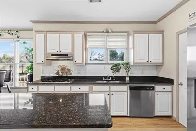 991 Bay Pointe Way SW, Lilburn, GA 30047 - Photo 15