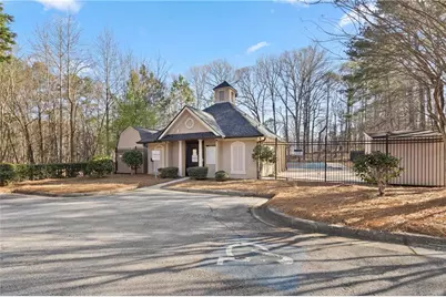 991 Bay Pointe Way SW, Lilburn, GA 30047 - Photo 35