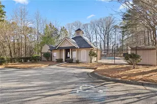 991 Bay Pointe Way SW, Lilburn, GA 30047 - Photo 35