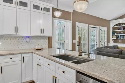 1480 Chinook Court SW, Lilburn, GA 30047 - Photo 13