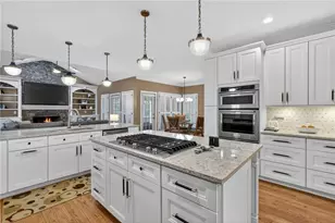 1480 Chinook Ct SW, Lilburn, GA 30047 - Photo 17