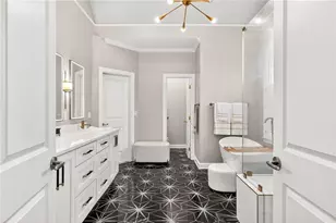 1480 Chinook Ct SW, Lilburn, GA 30047 - Photo 25