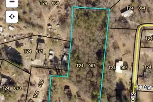 129 Brady St, Toccoa, GA 30577 - Photo 17