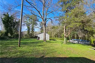 129 Brady St, Toccoa, GA 30577 - Photo 7