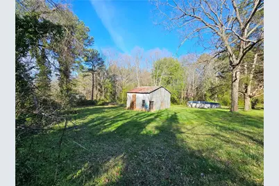 129 Brady Street, Toccoa, GA 30577 - Photo 9