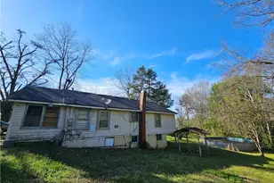 129 Brady St, Toccoa, GA 30577 - Photo 11