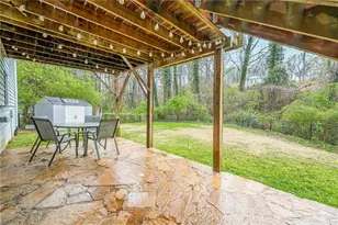 549 Pineland Circle SW, Mableton, GA 30126 - Photo 33