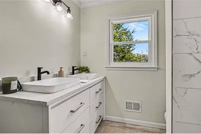 8832 Twin Oaks Drive, Jonesboro, GA 30236 - Photo 25